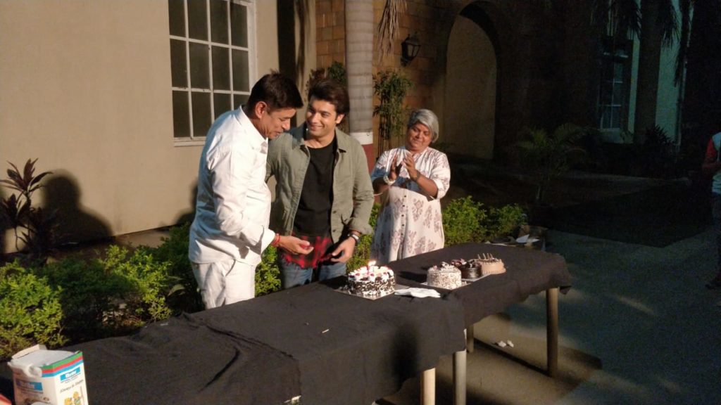 Sharad Malhotra’s birthday celebration on set - 2