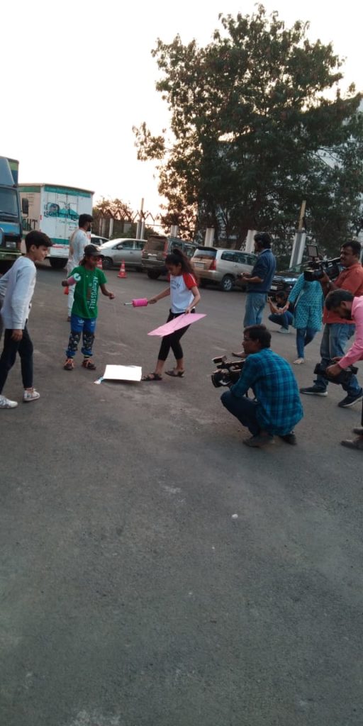 Super Dancer 3 contestants enjoy kite flying - 2