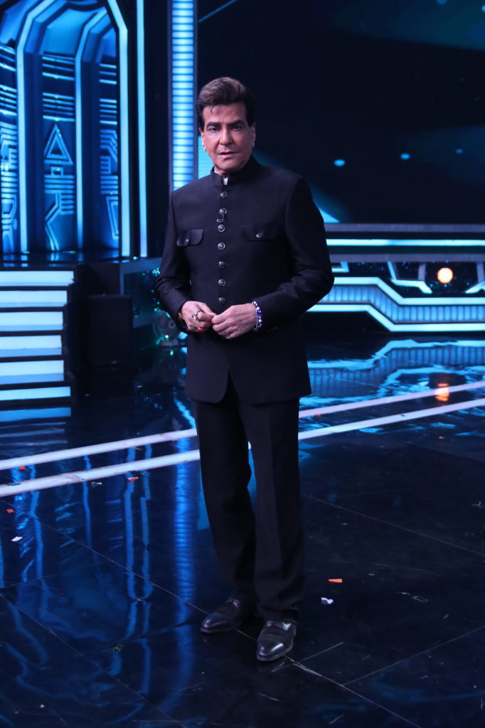 Jeetendra and Jaya Prada grace Super Dancer Chapter 3 - 1