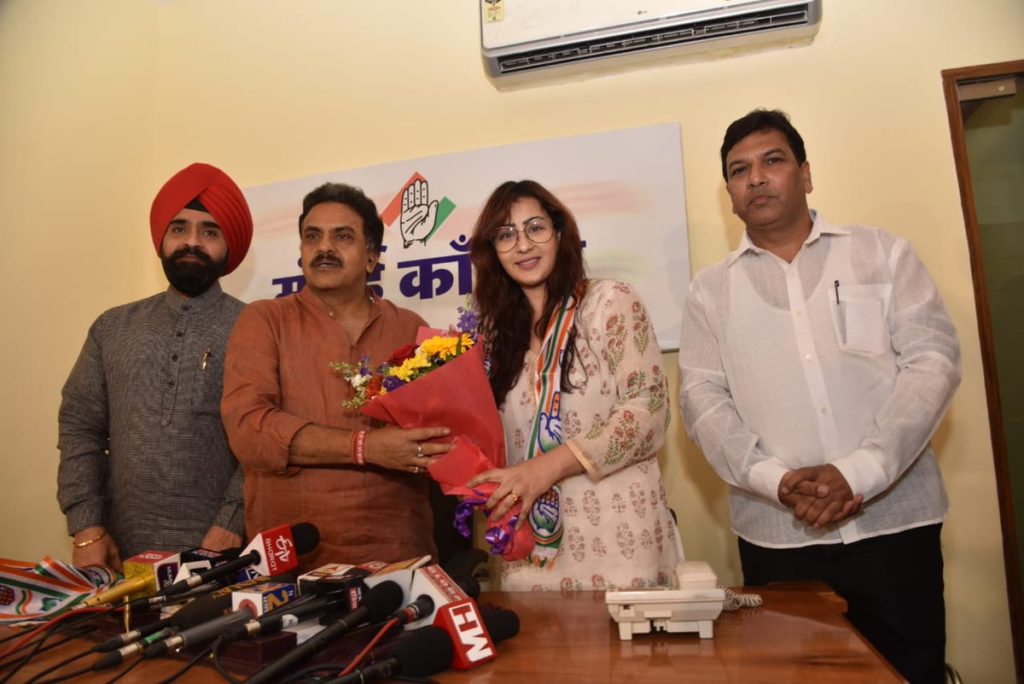 Bigg Boss winner Shilpa Shinde joins politics
