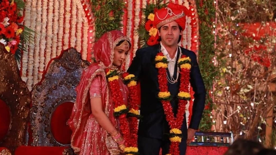 Checkout Naina and Sameer's wedding pictures 2