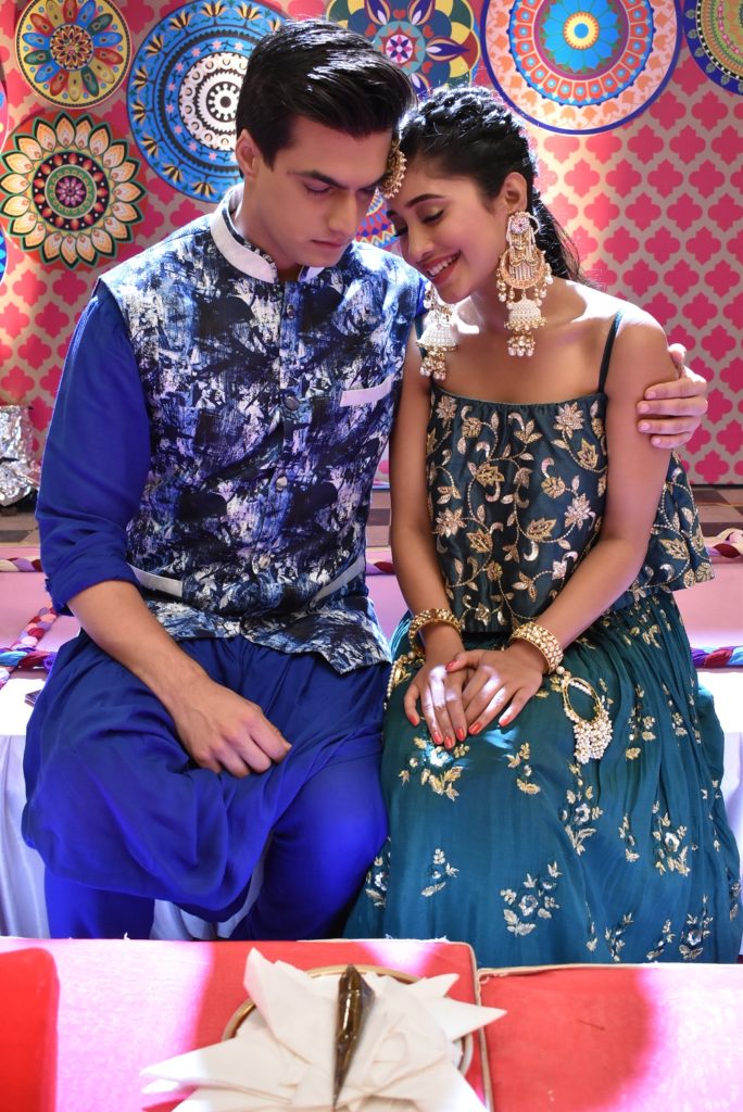 Kartik and Naira’s Mehendi ceremony in Yeh Rishta Kya Kehlata Hai 1