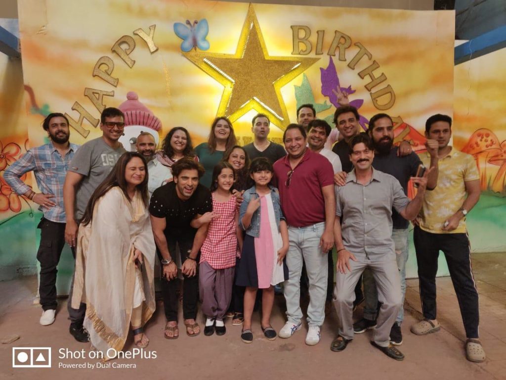 Kulfi Kumar Bajewala team celebrates one year completion 1