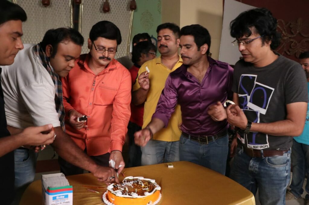 Rohitashv Gour’s birthday celebration on Bhabhiji Ghar Par Hai set - 0