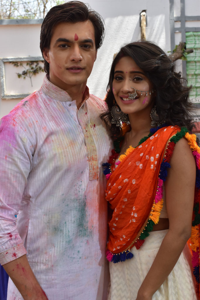 Yeh Rishta Kya Kehlata Hai: Kartik and Naira’s romantic ‘Holi’ celebration 6