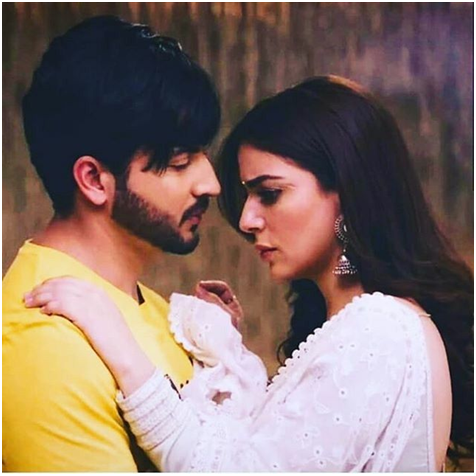 Awwwdorable Moments Of Preeta & Karan From Kundali Bhagya 3