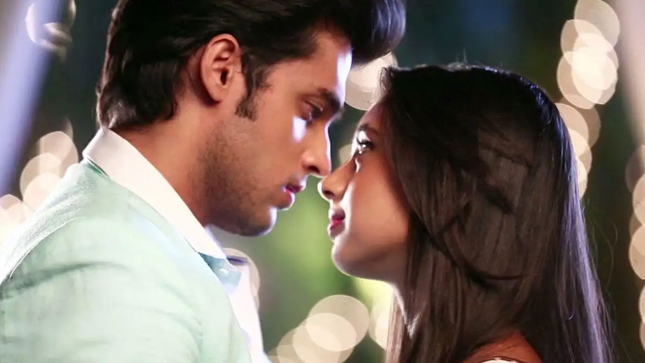 Kaisi Yeh Yaariaan: Manik and Nandini's love moments 1