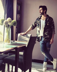 Kartik Aaryan Is Redefining The Youth Fashion Scene 1