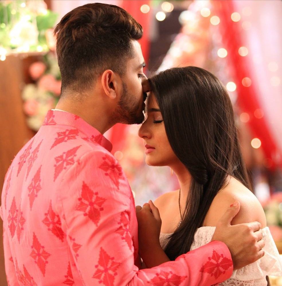 Naamkarann: Avni and Neil's romantic moments that will make you fall in love 3