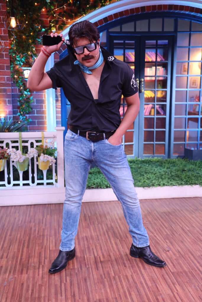 Tiger Shroff, Ananya Pandey and Tara Sutaria on The Kapil Sharma Show - 4