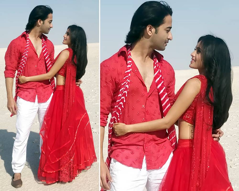 Yeh Rishtey Hain Pyaar Ke: Enjoy these pictures of sheer love between Abir and Mishti - 13