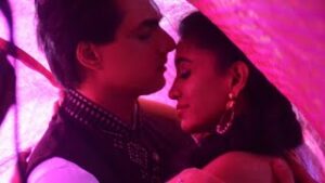 All the cute moments between Yeh Rishta Kya Kehlata Hai's Kartik and Naira 4