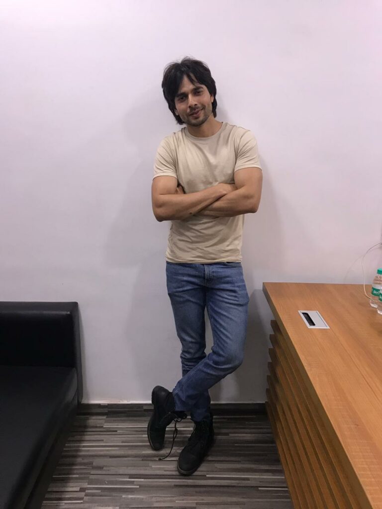 Ansh Bagri poses after a fun LIVE chat with IWMBuzz - 3