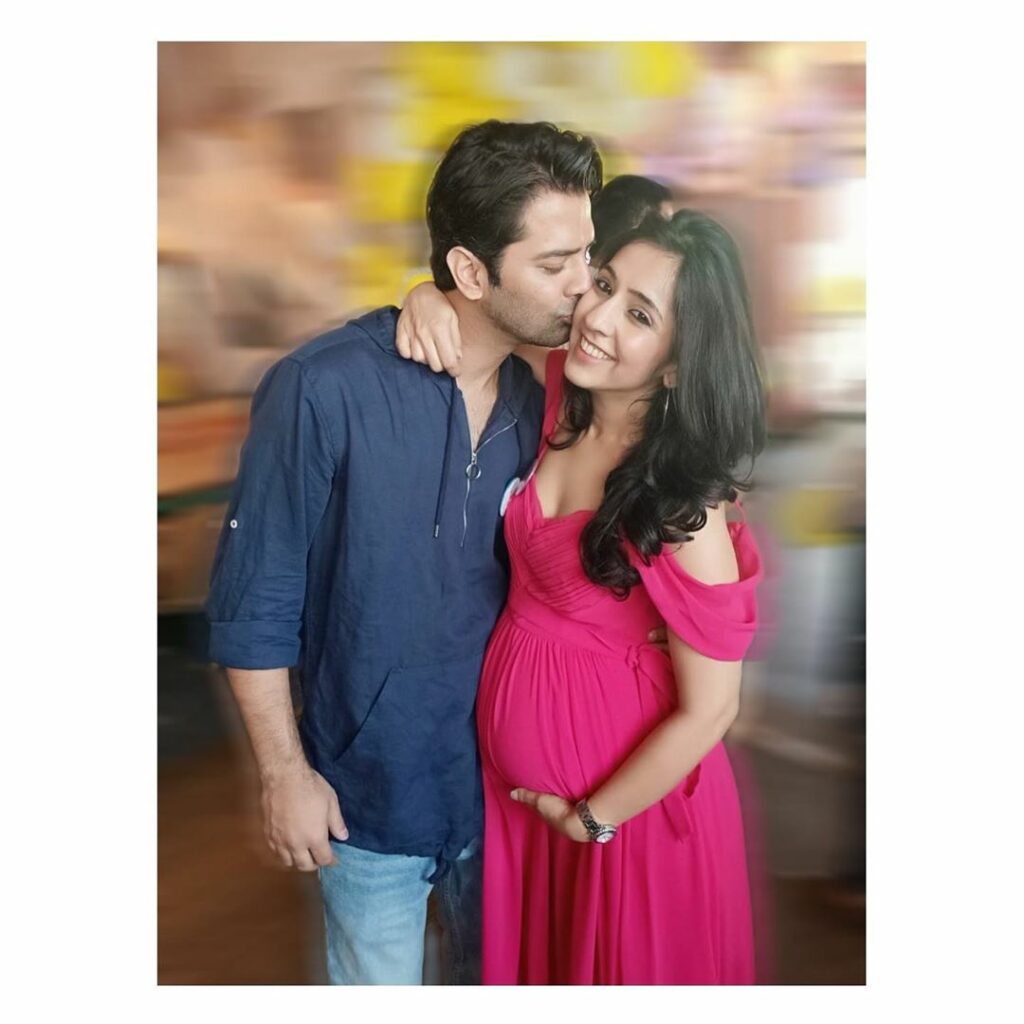 Baby shower of Barun Sobti’s wife Pashmeen Manchanda - 11