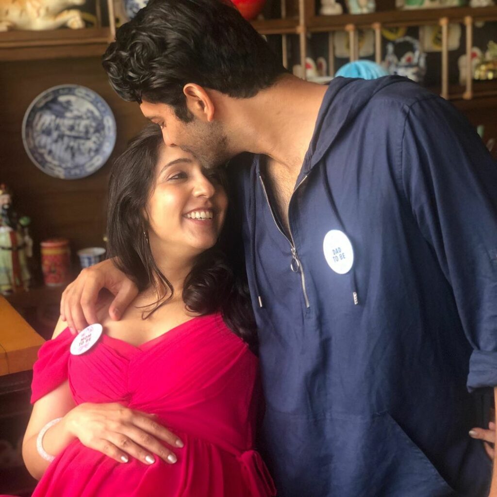 Baby shower of Barun Sobti’s wife Pashmeen Manchanda - 5