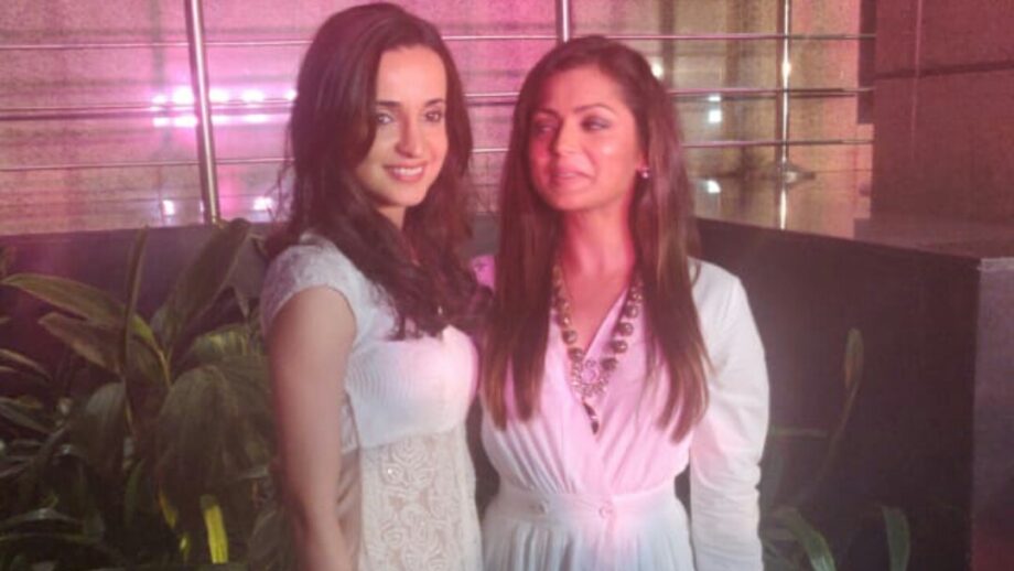 BFFs Sanaya Irani and Drashti Dhami spotted together