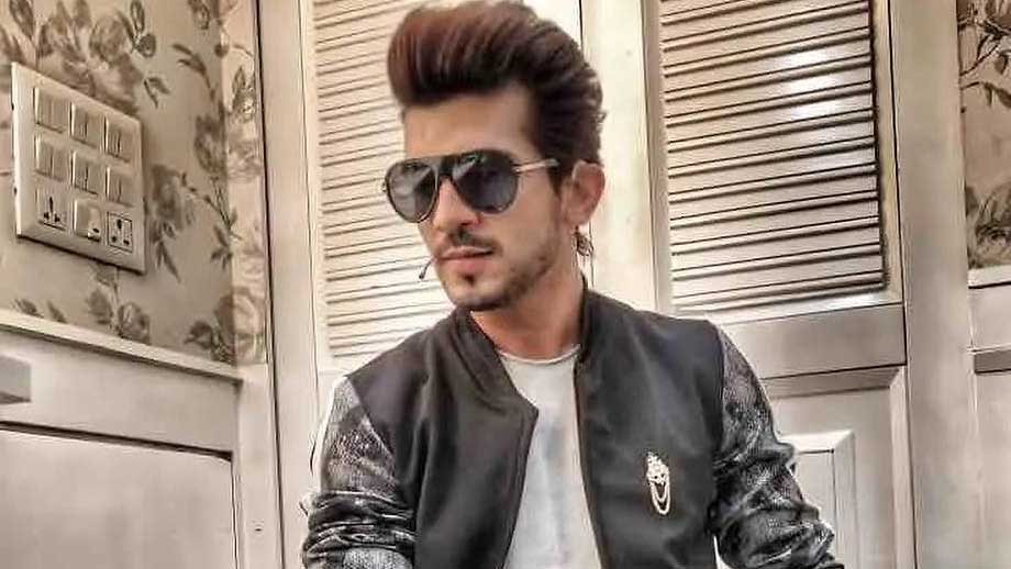 Arjun Bijlani’s Sunglass Is A Quintessential Style Statement! - 6