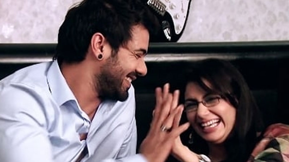 Kumkum Bhagya: Abhi and Pragya's 'reunion' moments 4