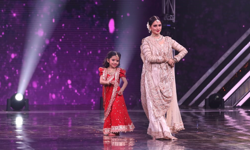 Rekha on Super Dancer Chapter 3 - 4