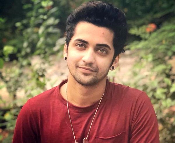 Sumedh Mudgalkar’s Impressive Collection Of Casual Outfits - 0