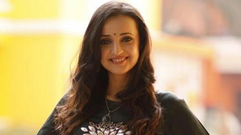 A die-hard Sanaya Irani fan? Take this test 2