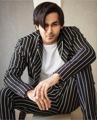 Our favorite TV superstar Randeep Rai’s style game is always on point - 5