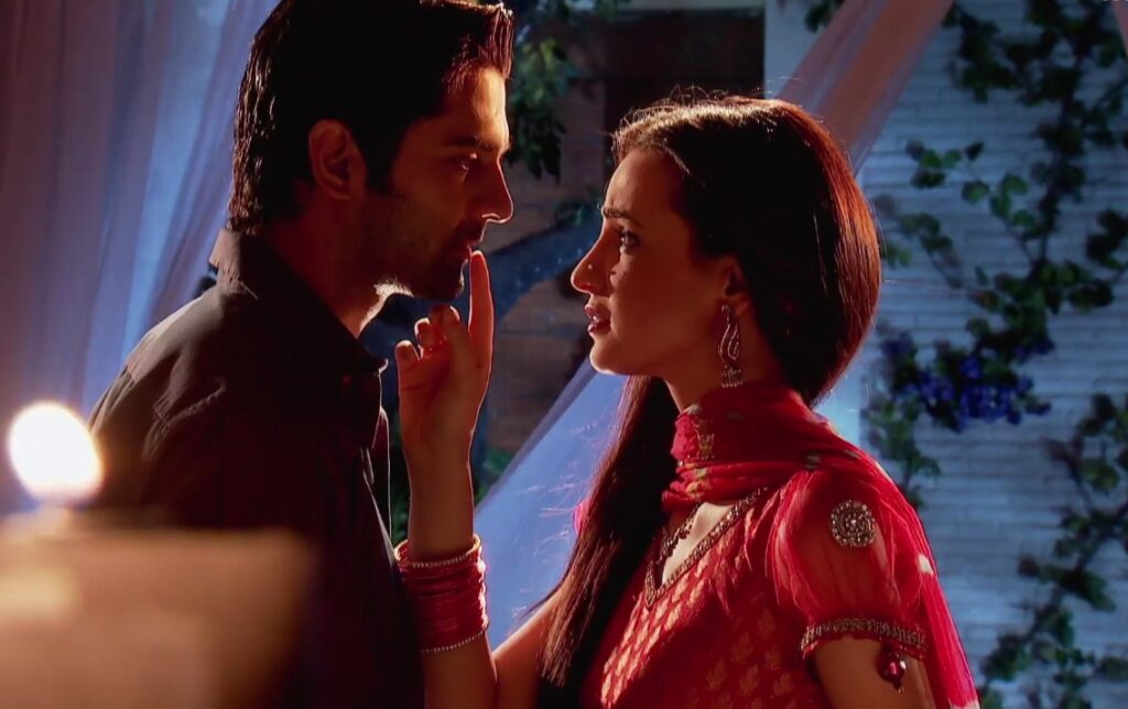 Arnav and Khushi cute romantic moments from ‘Iss Pyaar Ko Kya Naam Doon’ - 2