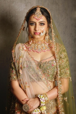 Ethnic Inspirations To Take From Shrenu Parikh! - 6