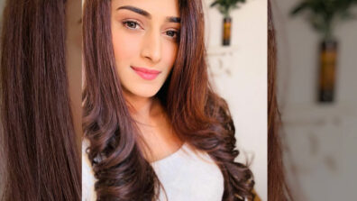 Erica Fernandes: The queen of selfies