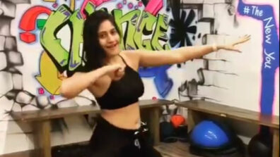 Ishqbaaaz actress Surbhi Chandna’s unmissable Zumba moves