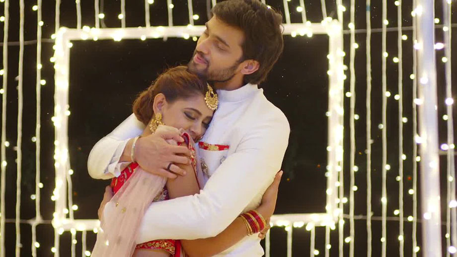 Unseen romantic moments of Manik and Nandini from Kaisi Yeh Yaariaan - 4