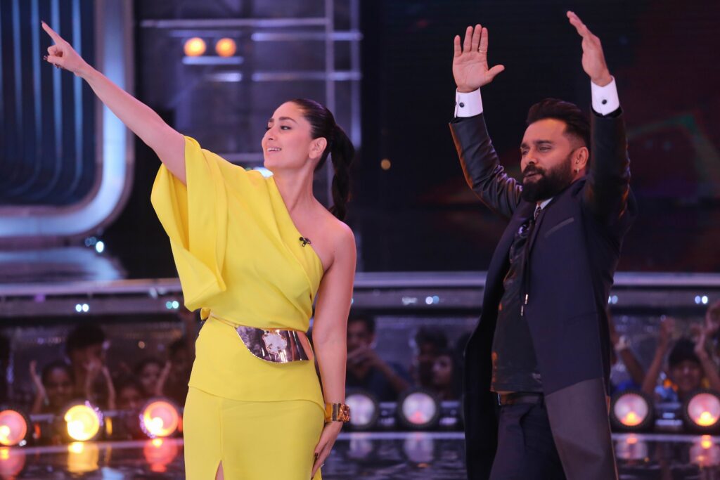 Kareena Kapoor Khan recreates her iconic Mauja Hi Mauja on Dance India Dance  - 3