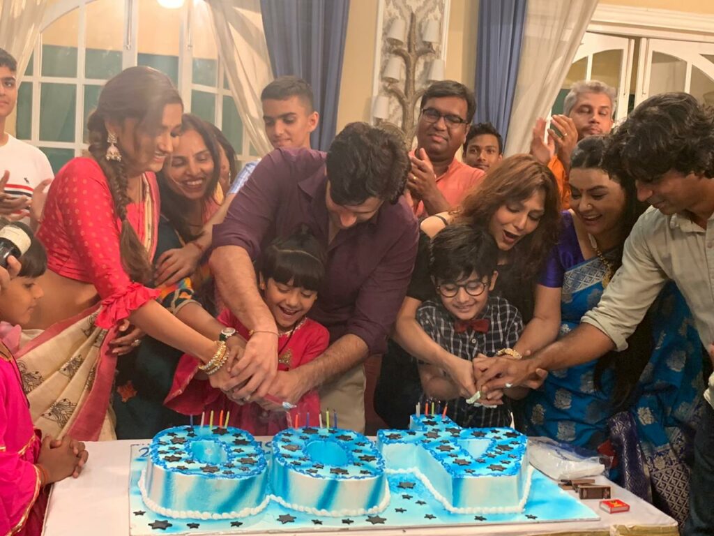Meri Hanikarak Biwi on &TV completes 400 episodes - 3
