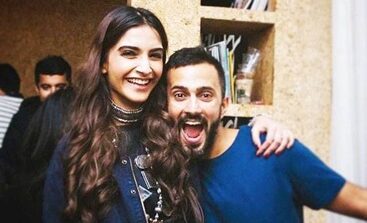 Sonam Kapoor, Anand Ahuja spotted cuddling on camera