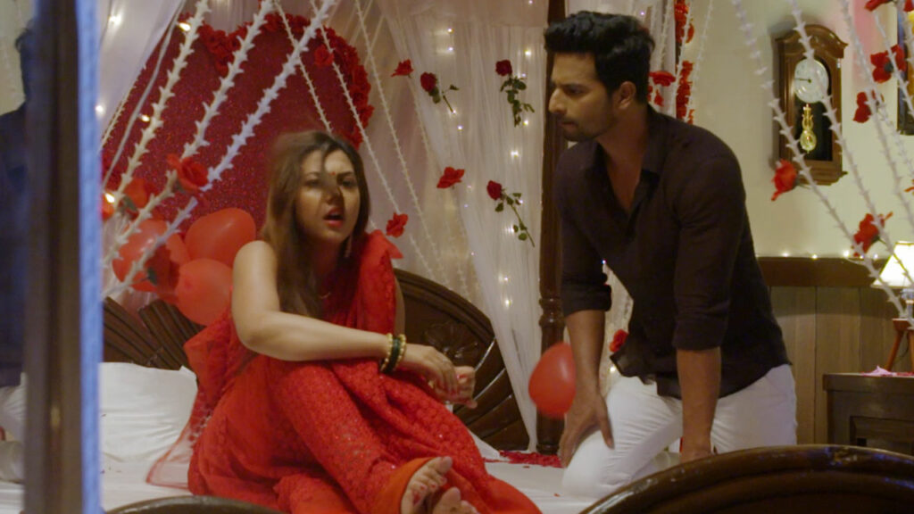 Tujhse Hai Raabta: Kalyani's attempt to romance Malhar goes waste