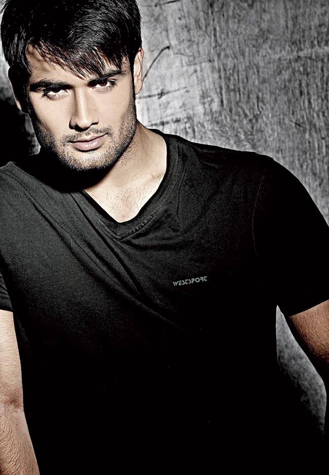 Vivian Dsena is the new style icon in town - 4