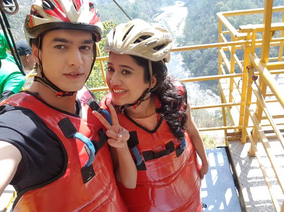 Yeh Rishta Kya Kehlata Hai: Kartik and Naira's selfie moments 833868