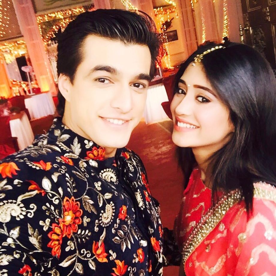 Yeh Rishta Kya Kehlata Hai: Kartik and Naira's selfie moments 833870