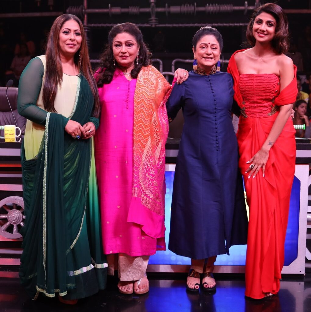 Zeenat Aman, Aruna Irani, Bindu on Super Dancer Chapter 3 - 8