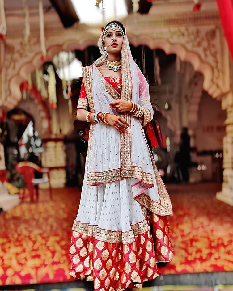 Bride and beautiful: The Erica Fernandes story - 1