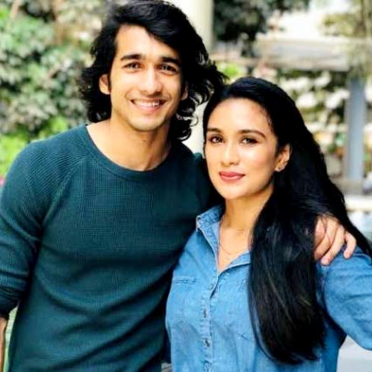 Cute couple alert: Nach Baliye 9 couple Shantanu Maheshwari and Nityami Shirke - 3