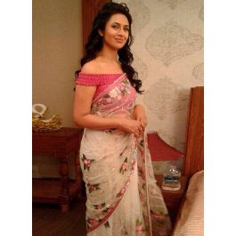 Divyanka Tripathi and her love for sarees - 0