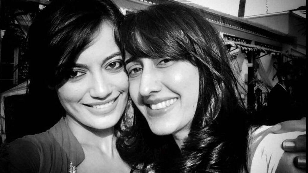 Gul Khan shares a throwback pic with Surbhi Jyoti