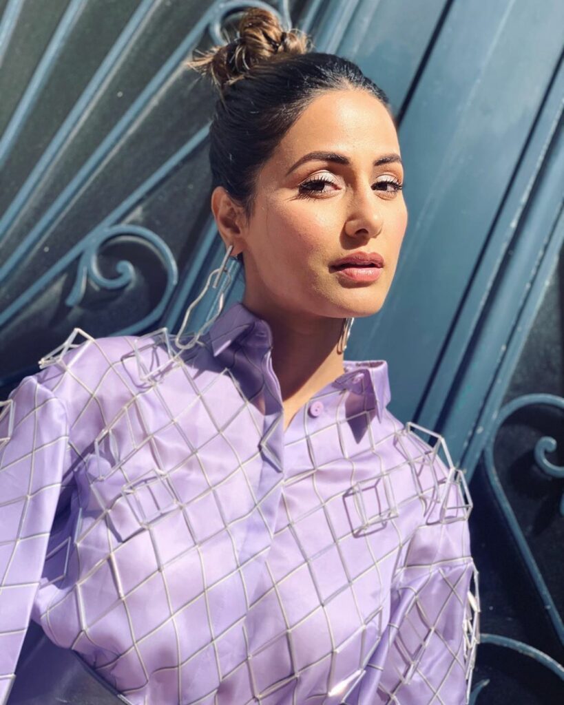 Hina Khan and her sun-kissed looks - 1