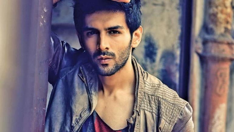 Hot and handsome: Kartik Aaryan - 4