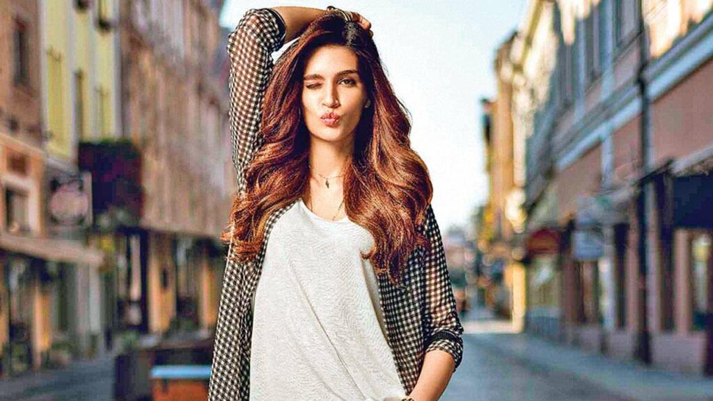 I think Diljit is naturally very funny: Kriti Sanon on her Arjun Patiala co-star Diljit Dosanjh 2