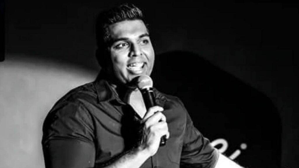 Indian stand-up comedian Manjunath Naidu dies an unfortunate death while performing on stage