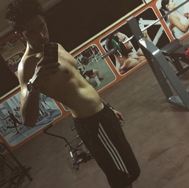 Kasautii Zindagi Kay actor Parth Samthaan’s hot workout videos - 5