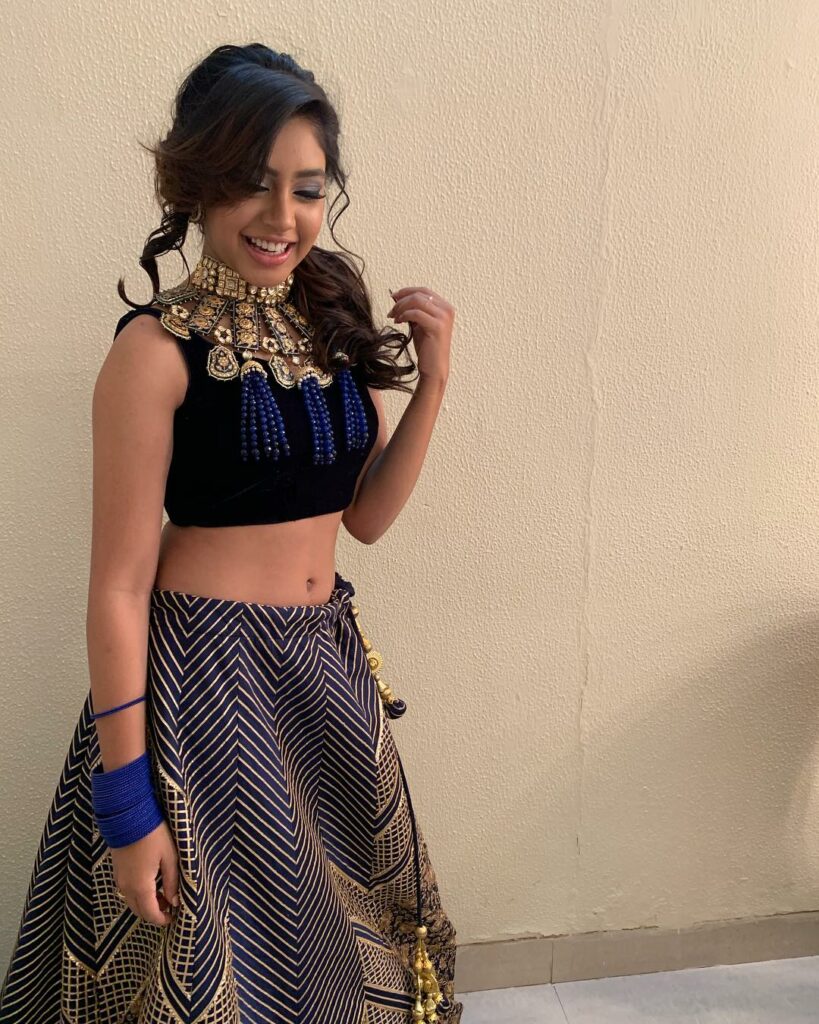 Niti Taylor and her love for ethnic wear - 1