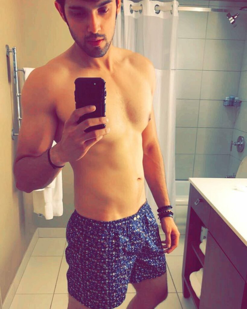 [Photos] Parth Samthaan’s drool-worthy body gives us major fitness goals - 3